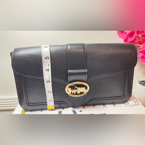 Coach Elegant Black Leather Women's Bag Crossbody - Picture 11 of 11